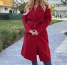Lucilla szövetkabát– Hosszított női szövetkabát piros – Innova Fashion – 2. kép